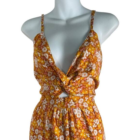 Larsyn & Lily Floral Burnt Orange Jumpsuit Smock Back Deep V-Neck Size Large - Picture 5 of 15